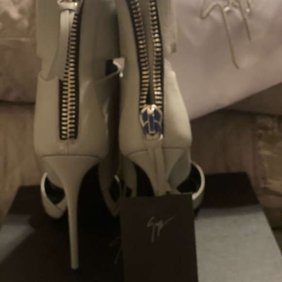 Giuseppe Zanotti Angel boots - Picture 3 of 11